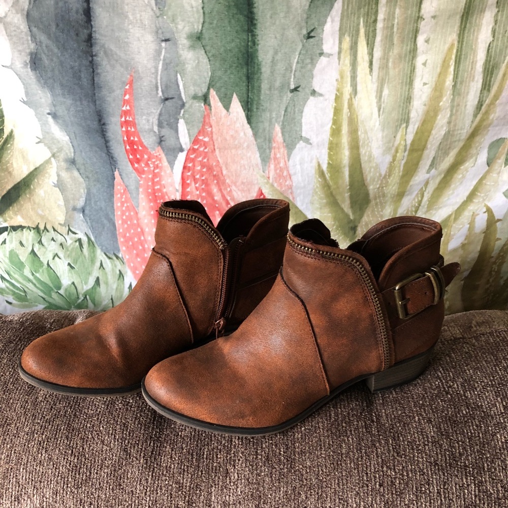 American Rag Ankle Booties Size 6 - Lightly Worn